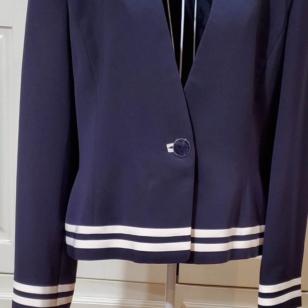 Ellen Tracy Single Button Blazer - image 2